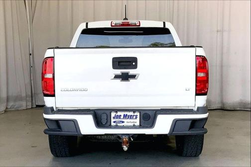 Summit White 2015 Chevrolet Colorado LT