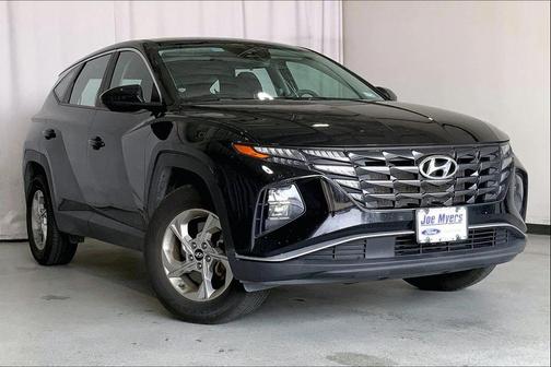 2023 Hyundai TUCSON SE