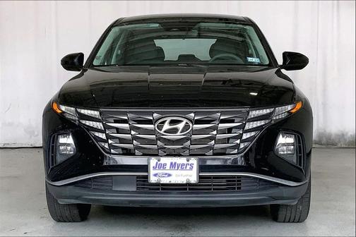 2023 Hyundai TUCSON SE