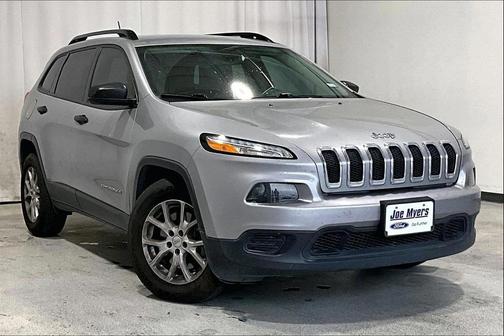 2017 Jeep Cherokee Sport
