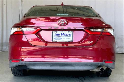 Ruby Flare Pearl 2022 Toyota Camry LE