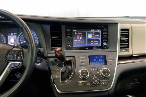 2019 Toyota Sienna Limited