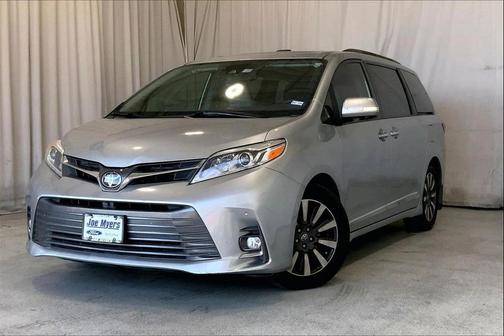 2019 Toyota Sienna Limited