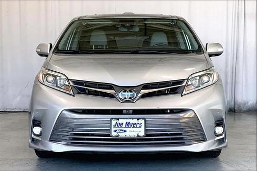 2019 Toyota Sienna Limited