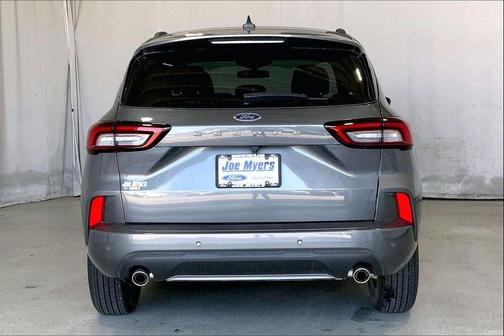 Carbonized Gray Metallic 2023 Ford Escape ST-Line