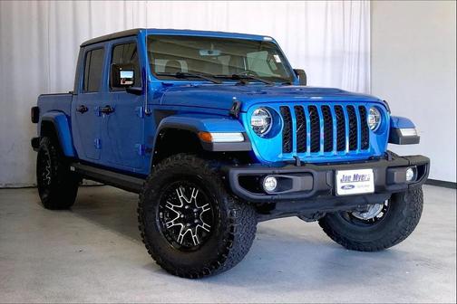 2021 Jeep Gladiator Sport