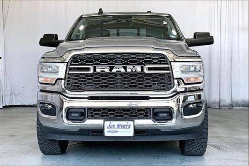 2019 RAM 2500 Tradesman Crew Cab 4x4 6'4' Box