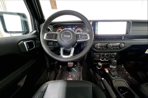 Anvil Clearcoat 2026 Jeep Wrangler 4-Door Sahara 4x4