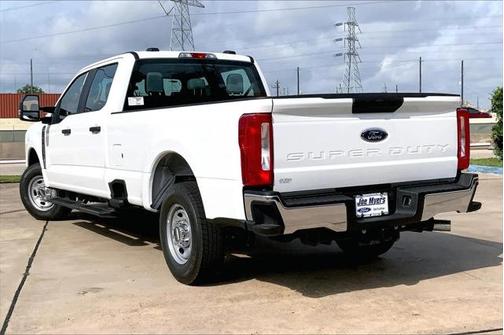 2025 Ford F-250 XL