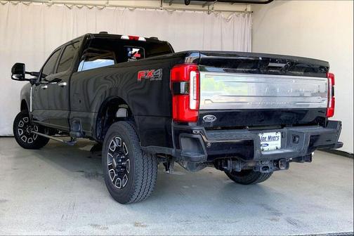 Agate Black Metallic 2024 Ford F-350 Platinum