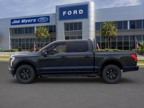 2025 Ford F-150 Lightning XLT