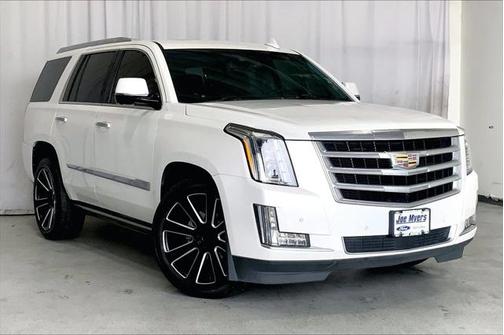 2016 Cadillac Escalade Premium
