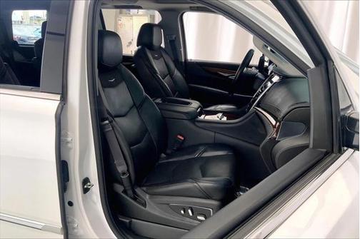 2016 Cadillac Escalade Premium