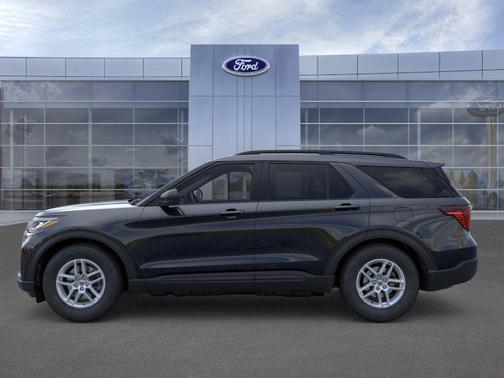 Agate Black Metallic 2026 Ford Explorer Active
