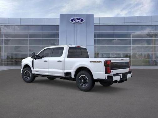 2025 Ford F-350 Platinum