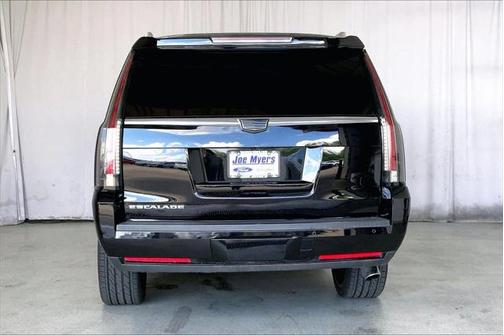 2016 Cadillac Escalade ESV Premium