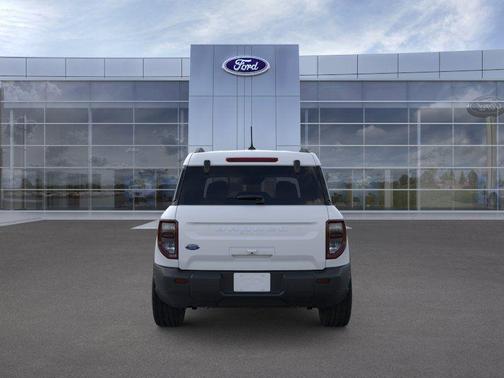 Space White Metallic 2026 Ford Bronco Sport Big Bend
