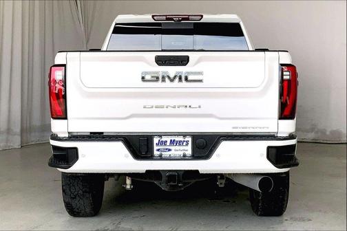 White Frost Tricoat 2024 GMC Sierra 3500 Denali