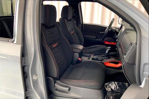 2024 Nissan Frontier PRO-X