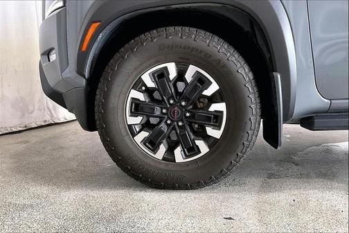 2024 Nissan Frontier PRO-X