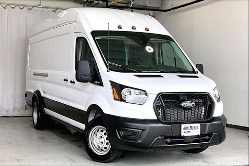 Oxford White 2025 Ford Transit-350 Base