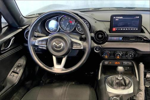 2021 Mazda MX-5 Miata RF Club