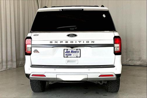 Oxford White 2023 Ford Expedition Timberline