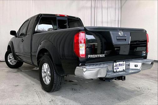 2017 Nissan Frontier SV