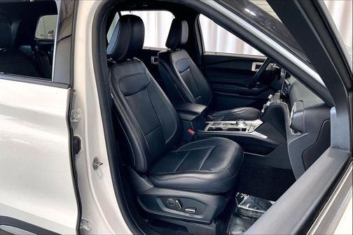 Star White Metallic Tri-Coat 2020 Ford Explorer Limited