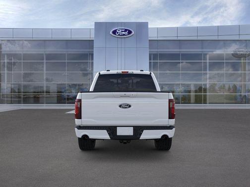 Oxford White 2026 Ford F-150 XLT
