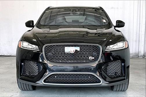 2020 Jaguar F-PACE SVR P550 AWD Automatic