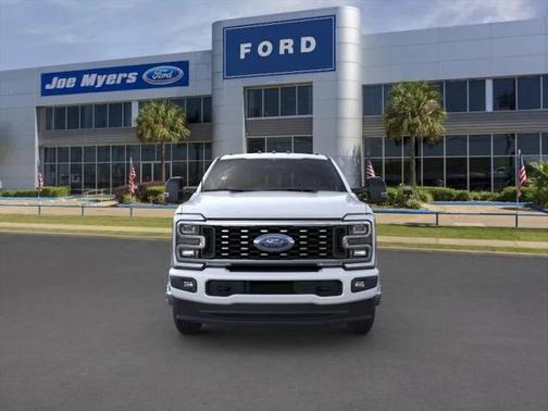 2025 Ford F-350 Platinum