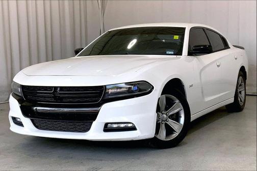 White Knuckle Clearcoat 2018 Dodge Charger R/T