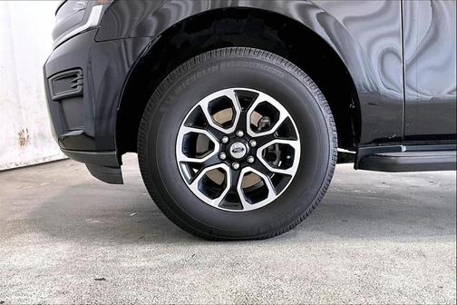 2022 Ford Expedition Max XLT