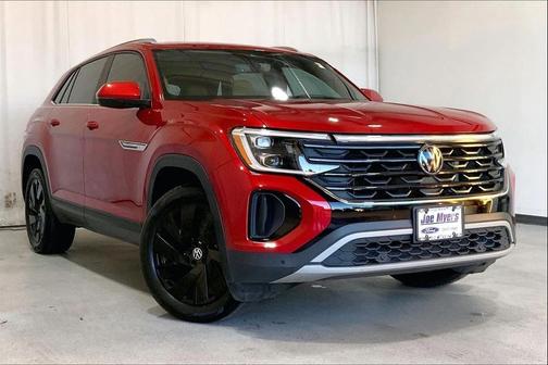 2024 Volkswagen Atlas Cross Sport 2.0T SE w/Technology