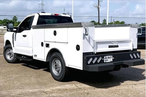 2025 Ford F-250 XL