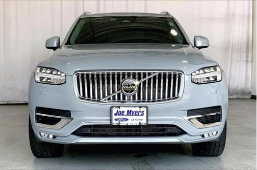 2024 Volvo XC90 B6 Plus Bright Theme 7-Seater