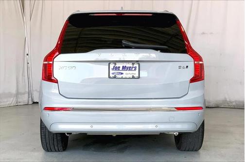 2024 Volvo XC90 B6 Plus Bright Theme 7-Seater