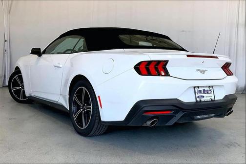 2025 Ford Mustang EcoBoost Premium