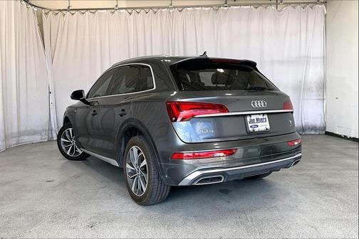 2022 Audi Q5 45 S line Premium