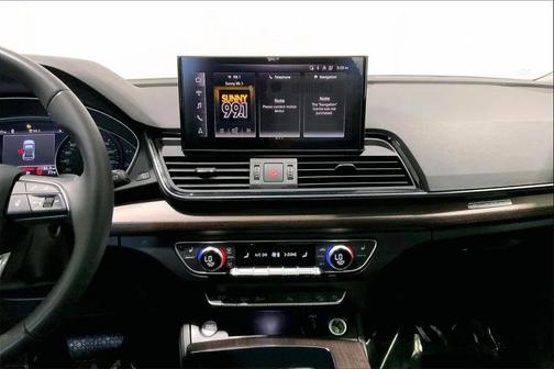 2022 Audi Q5 45 S line Premium