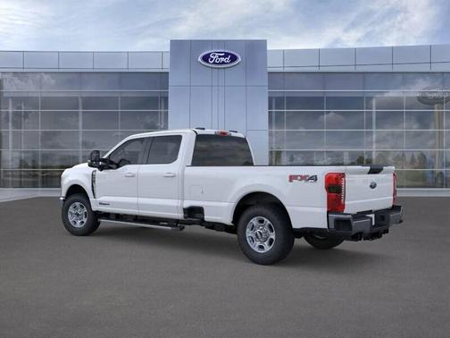 2026 Ford F-350 XLT