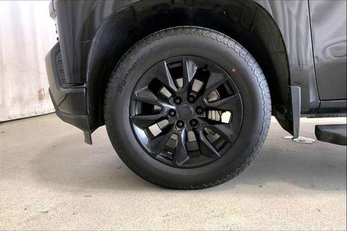 Black 2021 Chevrolet Silverado 1500 Custom