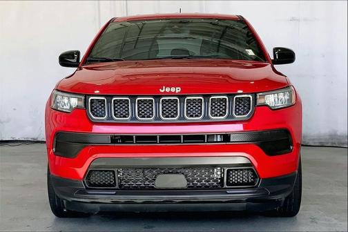2023 Jeep Compass Sport
