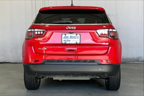 2023 Jeep Compass Sport