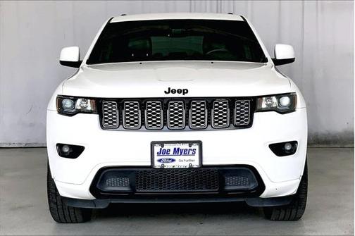 2017 Jeep Grand Cherokee Altitude