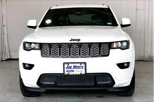 2017 Jeep Grand Cherokee Altitude