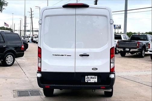 Oxford White 2026 Ford Transit-250 Base
