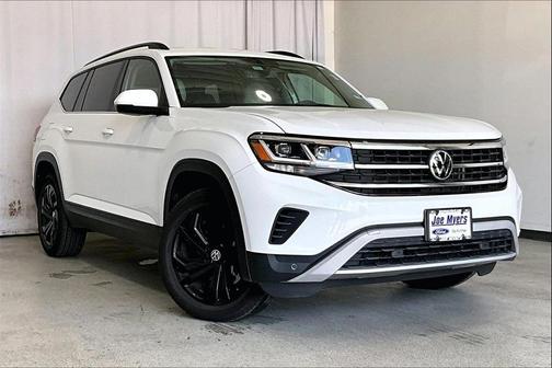 2022 Volkswagen Atlas 2.0T SE w/Technology