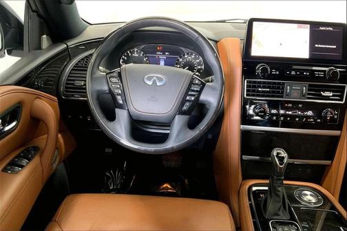 2023 INFINITI QX80 SENSORY